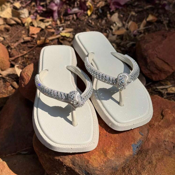 Sandália feminina com Nó Bico Quadrado