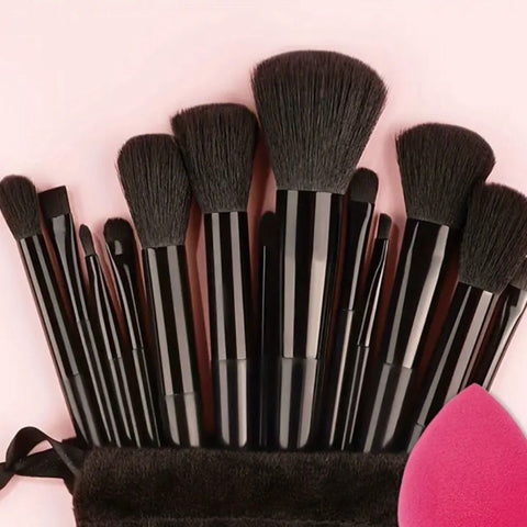 Pincéis de maquiagem de seda macia VivaFeim